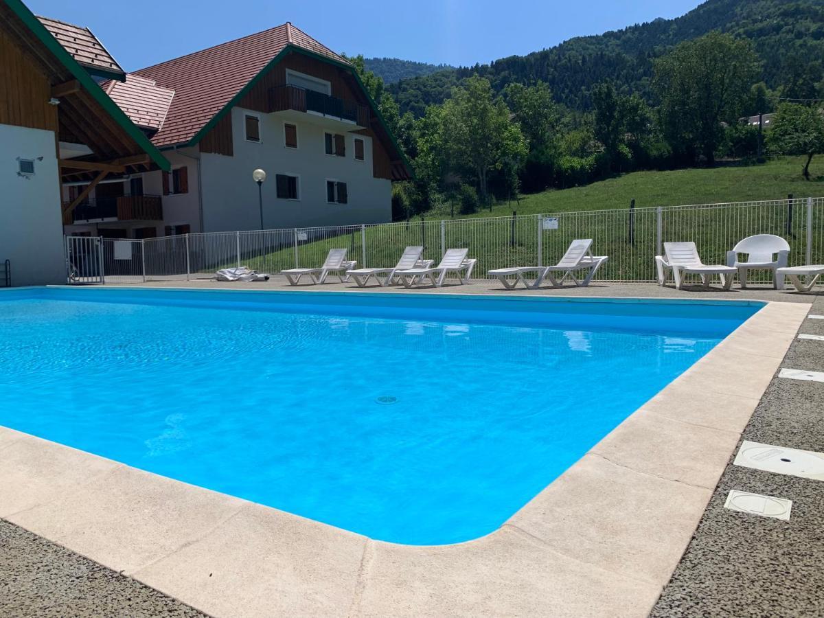 Petit Cocon Entre Lac, Golf Et Montagne, Proche D'Annecy Giez Exterior photo